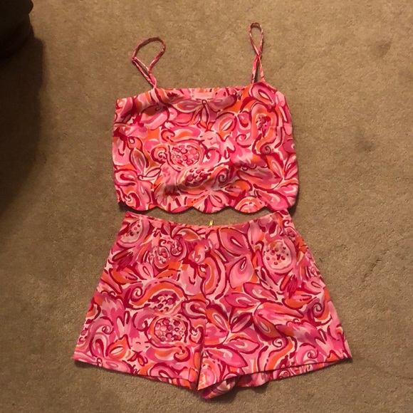 Lilly Pulitzer Other - Two piece Lilly Pulitzer short set!